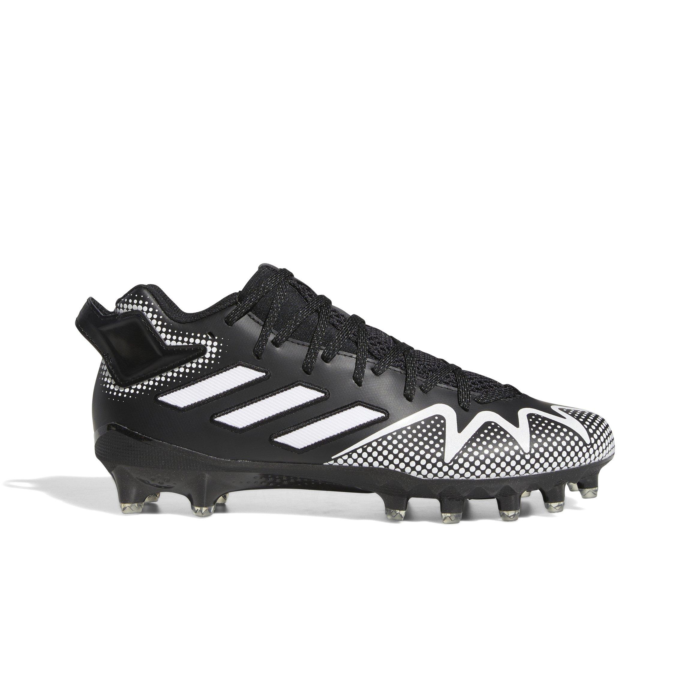 Hibbett sports hotsell youth football cleats